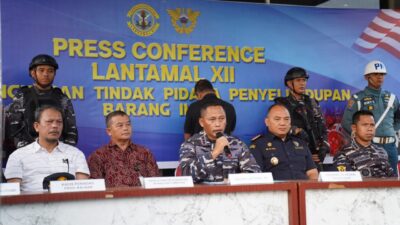 Lantamal XII Gagalkan Penyelundupan Bawang Bombay dan Land Rover Asal Malaysia
