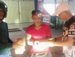 Alumni STM 2/ SMK N 4 Pontianak, Angkatan 1996 Berbagi Paket Sahur ke Petugas Kebersihan