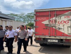 Sidak Kendaraan di Kubu Raya Temukan Ratusan Truk Masih Gunakan Plat Luar Kalbar