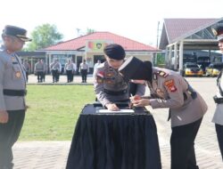 Kapolres Sambas Pimpin Sertijab Sejumlah Kasat