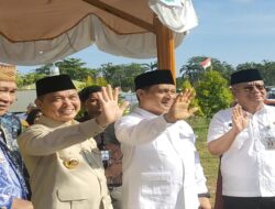 Romo Muhammad Syafi’i Lepas Jamaah Haji Kloter 21 di Asrama Haji Kalbar