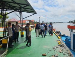 Polisi Kawal Ketat Mediasi Laka Air Sungai Kapuas, Kapolsek Tegaskan Wajib Ada Kesepakatan Tertulis