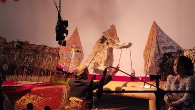 Wayang Kulit Lakon Gatotkaca Wisuda Meriahkan Kenduri Sedeqah Bumi Di Desa Jawa Tengah