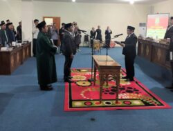 Ali Mustakim Resmi Dilantik sebagai Anggota DPRD Kubu Raya Gantikan Almarhum M. Yani