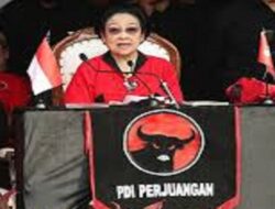 Megawati Absen di Istana Saat HUT RI ke-80, Pimpin Upacara di Sekolah Partai PDI Perjuangan dan Beri Pesan Tegas ke Kader!