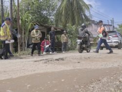 Kalbar Percepat Perbaikan Jalan Rusak Berat dengan Anggaran Rp475 Miliar