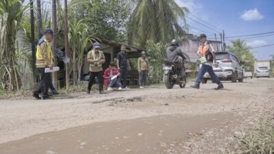 Kalbar Percepat Perbaikan Jalan Rusak Berat dengan Anggaran Rp475 Miliar