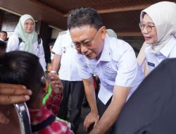 Edi Kamtono Serahkan 151 Paket Bantuan Sembako dan Nutrisi bagi Disabilitas