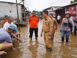 Banjir Rob di Pontianak, Edi Kamtono Imbau Warga Tetap Waspada