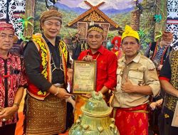 Wagub Krisantus Sebut Gelar Adat Mengandung Tanggung Jawab Moral