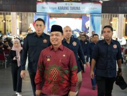 Ria Norsan Minta Karang Taruna Kalbar Berdiri di Atas Kaki Sendiri
